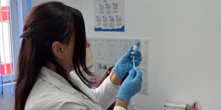 Virusi respirator sincisial: Rastet e para tek të porsalindurit me simptoma të rënda respiratore.