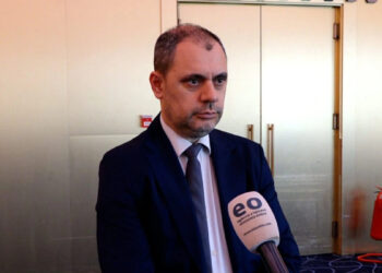 Vrajolli: Ndikimi i Serbisë në zgjedhje paraqet kërcënim për demokracinë në Kosovë