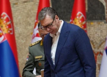 Vuçiqi i ashpër ndaj Kroacisë dhe Sllovenisë për mbështetje në heqjen e sanksioneve ndaj Kosovës