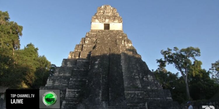 Zbulohet tempulli më i lashtë i civilizimit Maya, një labirint 3,000-vjeçar që reflektonte botën e tyre.