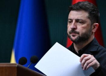 Zelensky paraqet planin e SHBA-së për përfundimin e luftës: Do ta diskutoj me Trumpin. Zyrtarët ukrainas e quajnë propozimin të pabesueshëm.