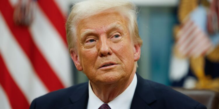 WASHINGTON, DC - JANUARY 20: President Donald Trump signs executive orders in the Oval Office on January 20, 2025 in Washington, DC. Trump takes office for his second term as the 47th president of the United States. (Photo by Anna Moneymaker/Getty Images)