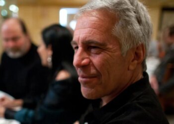 Administrata Trump mban premtimin, publikohen dosjet Epstein: Çfarë pritet të ndodhë në SHBA?