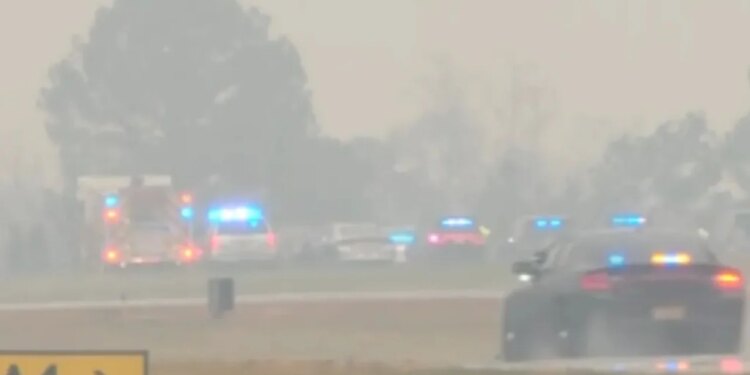 Aeroplani aksidentohet në aeroportin e Karolinës së Veriut, disa viktima, autoritetet njoftojnë: Shpërthim zjarri.