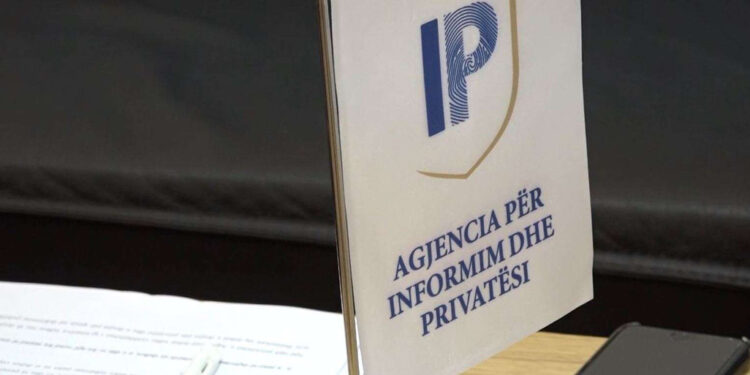 Agjencia për Informim dhe Privatësi u bën thirrje partive politike të mbrojnë të dhënat personale të qytetarëve.