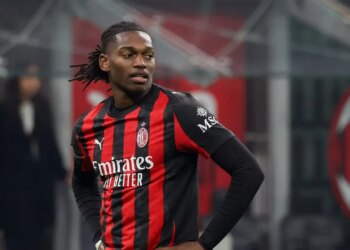 Alarm për Milanin, Leao nuk do të jetë i pranishëm në ndeshjen e parë të Superkupës ndaj Napolit