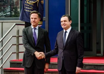 Analiza e REL-it: Si mund ta shfrytëzojë Kosova situatën gjeopolitike për t’u afruar me NATO-n?