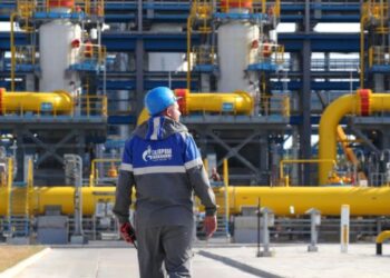 BE pranon marrëveshjen për ndalimin e importit të gazit rus, afati deri në nëntorin e 2027-shtë.