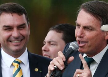 Babai i tij u dënua me 27 vite burg për tentativë grushti shteti, ndërsa djali i Bolsonaros shpall kandidaturën për president në zgjedhjet e ardhshme