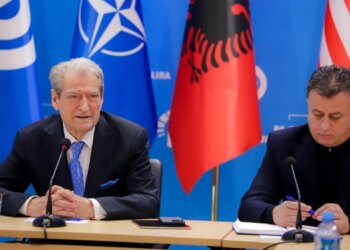 Berisha njofton protestë kombëtare më 22 dhjetor: Ndërpriten negociatat me PS për formimin e qeverisë teknike