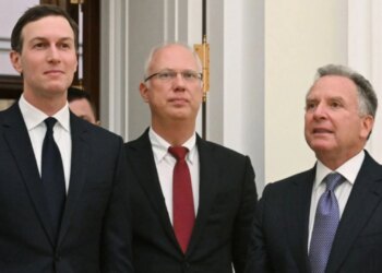 Biseda të fshehta në SHBA mes negociatorëve të Trump dhe Putin, në qendër planin e fundit të paqes të përgatitur nga Ukraina dhe Europa.