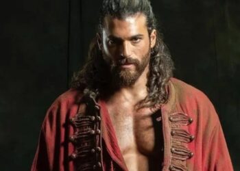 Can Yaman pranon publikisht: Origjina ime është nga Kosova, prindërit e mi flisnin shqip!