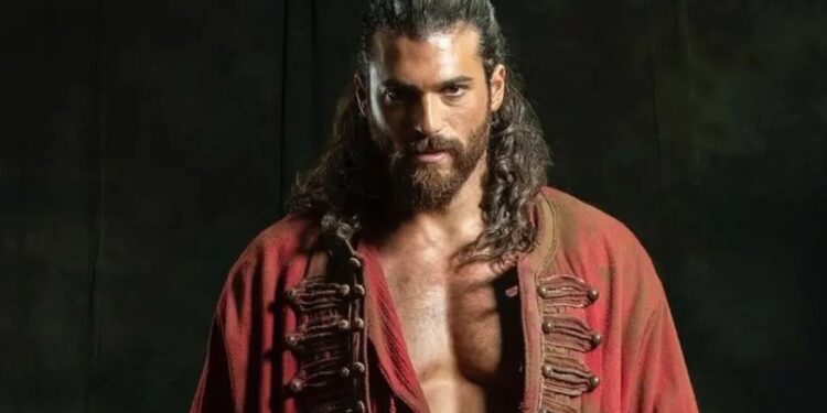 Can Yaman pranon publikisht: Origjina ime është nga Kosova, prindërit e mi flisnin shqip!