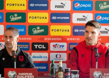 Çmimet FIFA “The Best”: Sylvinho dhe Gjimshiti dakord për fituesin, por ndahen për vendet e dyta e të treta