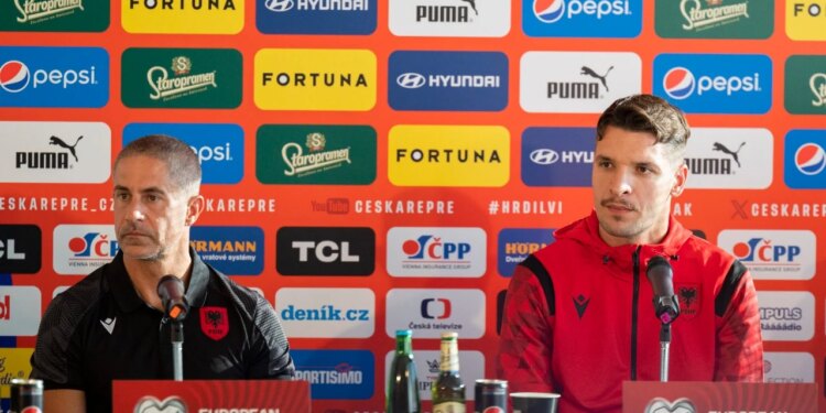 Çmimet FIFA “The Best”: Sylvinho dhe Gjimshiti dakord për fituesin, por ndahen për vendet e dyta e të treta