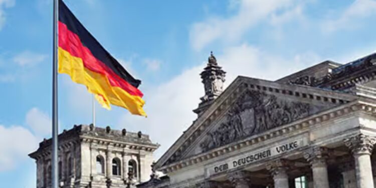 Debat në Gjermani: A duhet pensioni të përcaktohet nga mosha apo nga kontributet e derdhura?