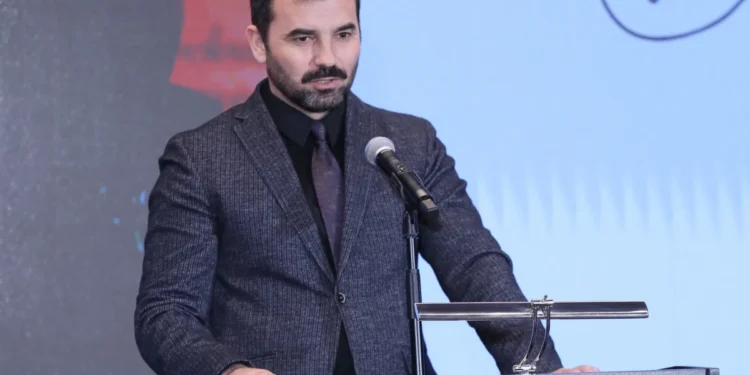 Demi: Ndihma për 90 mijë familje për energjinë tregon rritjen e varfërisë.