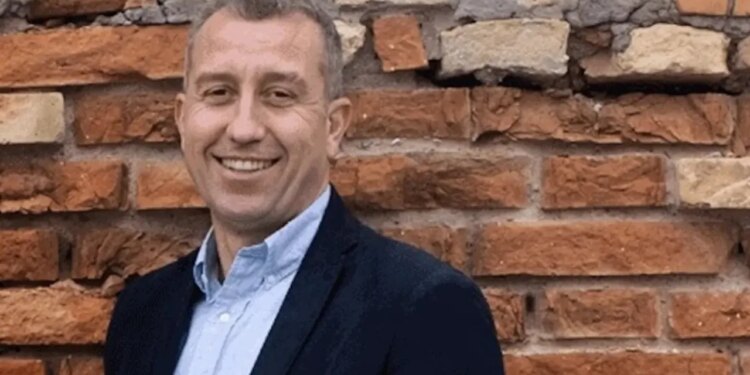 Dëshpërues në Itali: Kryebashkiaku nën hetim për sulm ndaj gruas së tij