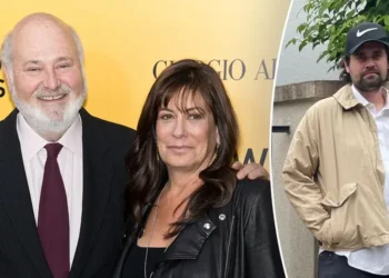 Djali i Rob Reiner flet për herë të parë në gjykatë pas ngjarjes tragjike, deklaratat e tij mbi vrasjen e të dy prindërve.