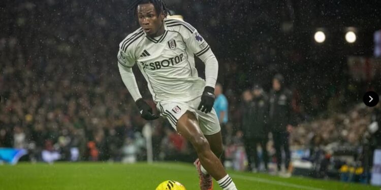 Fulham është gati të investojë 30 milionë euro për Chukwuezen, duke i shkaktuar tension Guardiolës