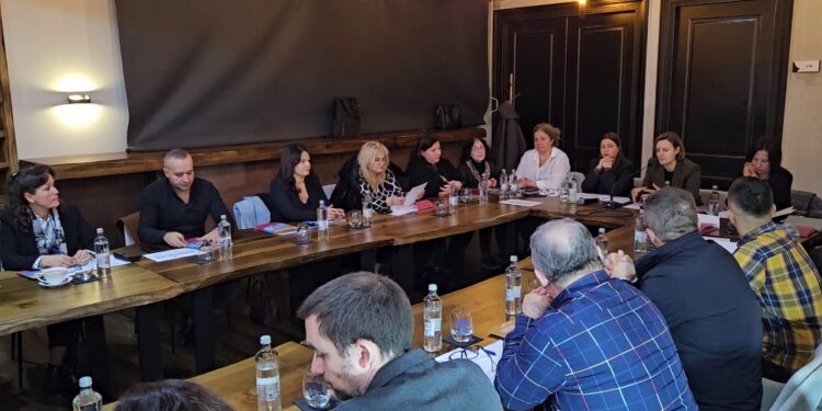 Gjuetia për Objektet e Vlerës: DASH dhe Ambasada e SHBA-së ofrojnë ndihmë për të luftuar tregtimin e sendeve kulturore.