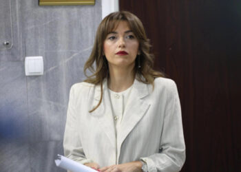 Haxhiu e konsideron të pabazuar shqetësimin e Avokatit të Popullit për mungesën e certifikimit të Listës Serbe.