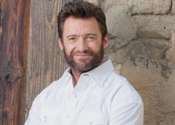 Hugh Jackman ndan momentin që e bëri të ndjehej i turpëruar në skenë: Ishte një situatë live, përpara gjithë audiencës.