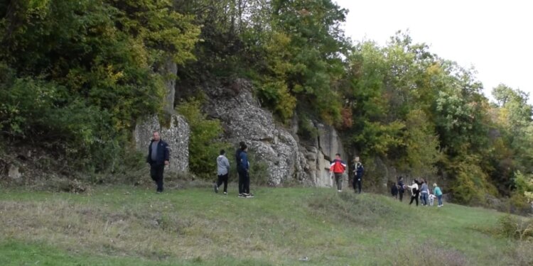 Hulumtime në zonën e varreve ilire në Mokër, tre të rinj të arrestuar
