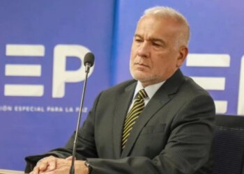 Ish-koloneli kolumbian, i dënuar me 20 vite burg për vrasjen e 72 civilëve gjatë luftës kundër guerilsave