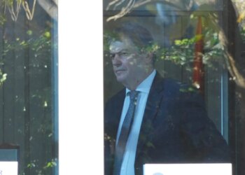 Ish-presidenti Bamir Topi largohet nga SPAK, thotë për çështjen e “21 janarit”: Të gjitha në hetim.