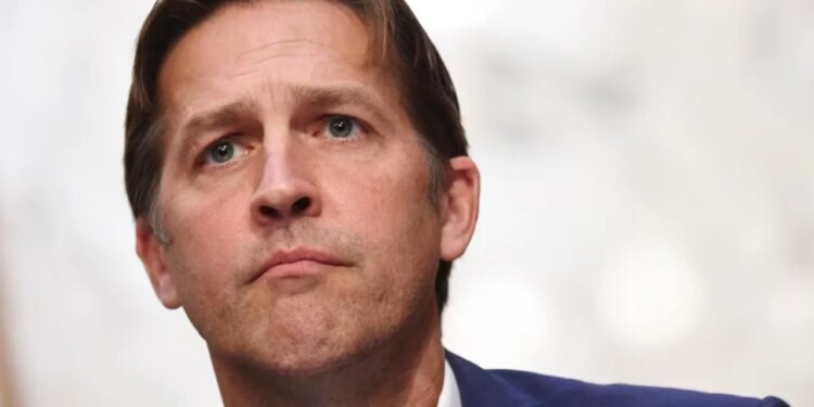Ish-senatori amerikan Ben Sasse diagnostikohet me kancer: "Nuk do të dorëzohem"