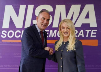 Izmaku: Nuk ka marrëveshje me PDK-në, Nisma vazhdon përpara nën udhëheqjen e Limajt