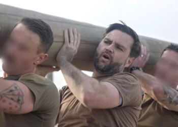 JD Vance stërvitet me ushtarët amerikanë e britanikë: Ndihem sikur u godita nga një tren