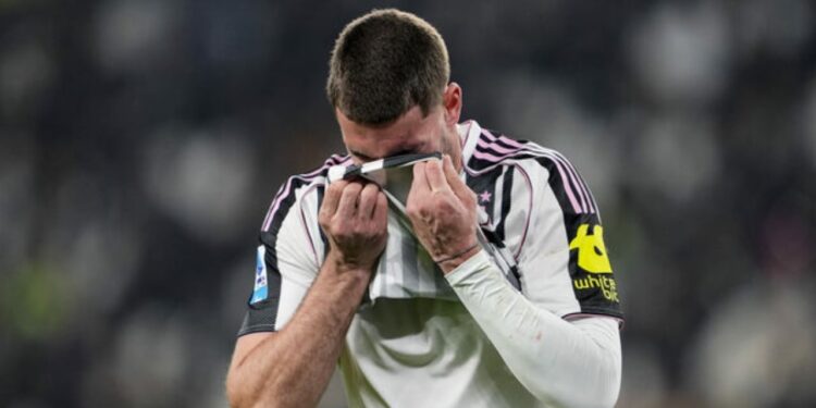 Juventus shpall rezultatet e ekzaminimit të Vlahoviç: Kthehet në 2026...