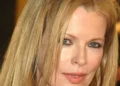 Kim Basinger, paraqitje e papritur në internet: Si është duke u shfaqur sot aktorja 72-vjeçare (dhe si duken flokët e saj natyralë)!