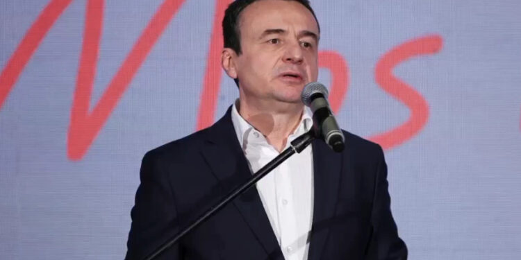 Kurti: Premtojnë rritje pagash prej 50% duke e ditur se nuk do të vlerësohen për poziten e kryeministrit