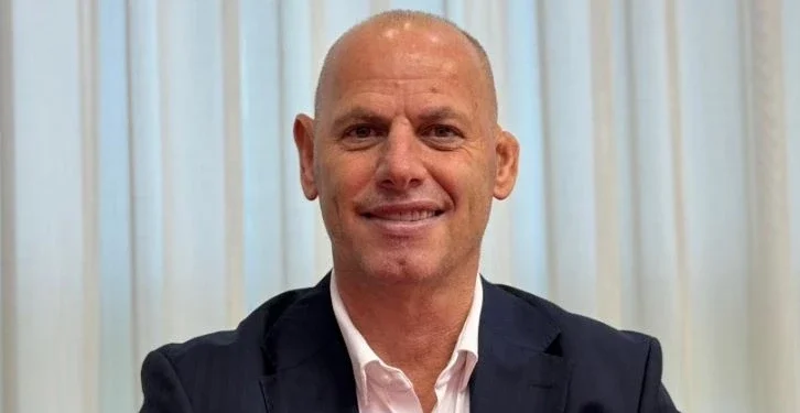 Lladrovci propozon përfshirjen e Limajt, Jahjagës, Selimit dhe Mustafës në listën e PDK-së.