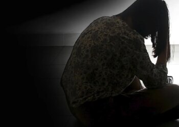 “'Më jep 1 mijë euro' – 20-vjeçari në Tiranë arrestohet për kërcënim me foto personale në rrjetet sociale”