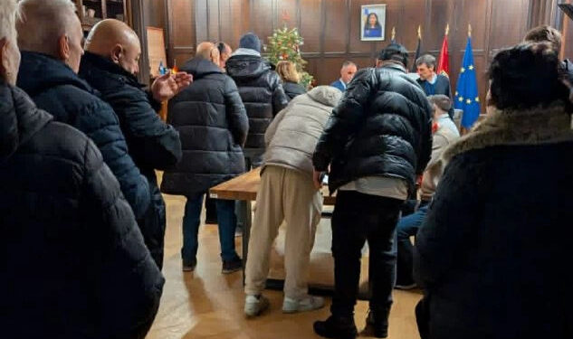 Më shumë se 7 mijë mërgimtarë kanë votuar deri në orën 13:00.