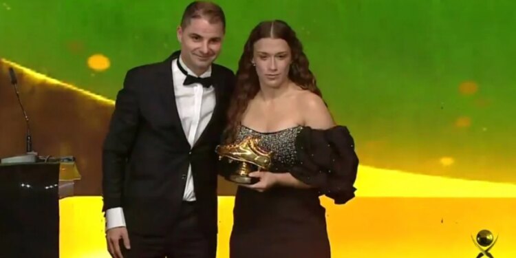 Megio Doçi vazhdon të jetë një nga shembujt më të dukshëm në vlerësimin e futbollit për vajzat.