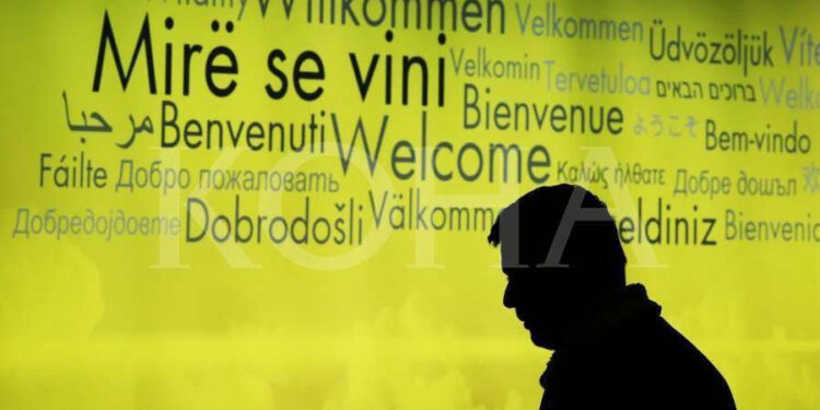 Mërgimtarëve u rekomandohet që nesër të evitojnë rrugën drejt Kastratit në Kurshumli.