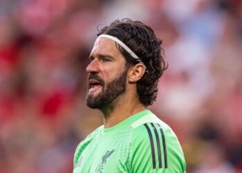 Milani përgatitet për “divorcin” me Maignan, me planin për ta zëvendësuar me portierin fitues të trofeve.