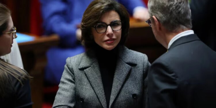 Ministrja e Kulturës në Francë nën akuzat për korrupsion, forcat e policisë kryejnë bastisje në zyrën dhe shtëpinë e saj.