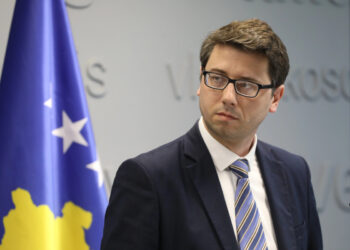 Murati për letrat e Hamzës dhe Abdixhikut drejtuar BE-së: S'ka vend për mashtrime.