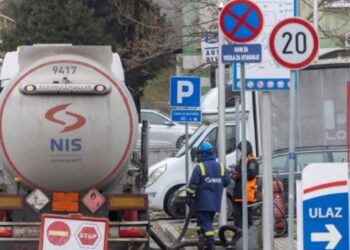 NIS, rafineria e vetme e naftës në Serbi, Vuçiç konfirmon negociatat për shitjen ndaj një kompanie hungareze.