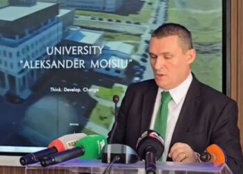 Nga lufta kundër korrupsionit, te dorëzimi i detyrës për kreun e ri të SPAK-ut: Dumani në takim me studentët në Durrës