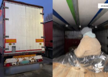 Një shtetas i huaj është gjetur i fshehur në rimorkio, procedohet një burrë 41-vjeçar turk.