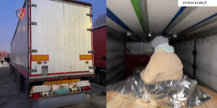 Një shtetas i huaj është gjetur i fshehur në rimorkio, procedohet një burrë 41-vjeçar turk.