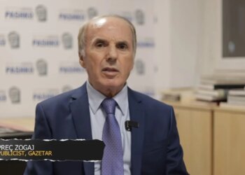 Një vështrim ekskluziv: Nga protestat në Shkodër dhe revoltën në Kavajë, korriku i ambasadave, arratisja e Kadaresë, deri te Lëvizja e Dhjetorit – 1990, viti që rrëzoi diktaturën