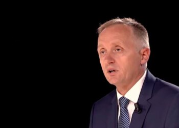 Opinion/ Lutfi Dervishi: Avokati i Popullit - Si humbet një luftë pa filluar.